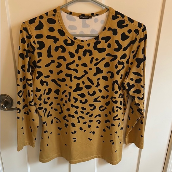 J. McLaughlin Animal Print 3/4 sleeve Catalina cloth top, size M - Picture 1 of 6